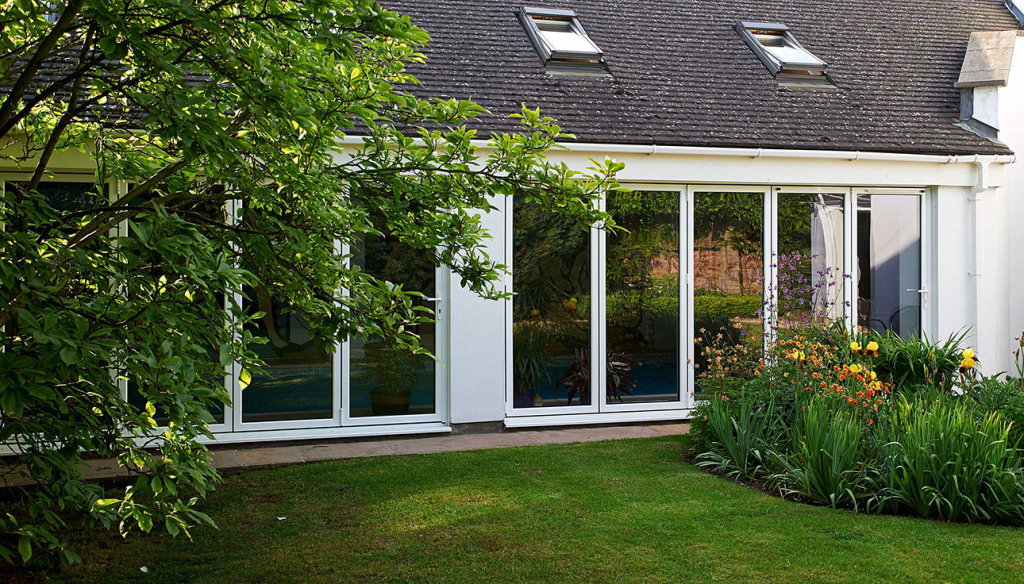 smarts-bi-fold doors