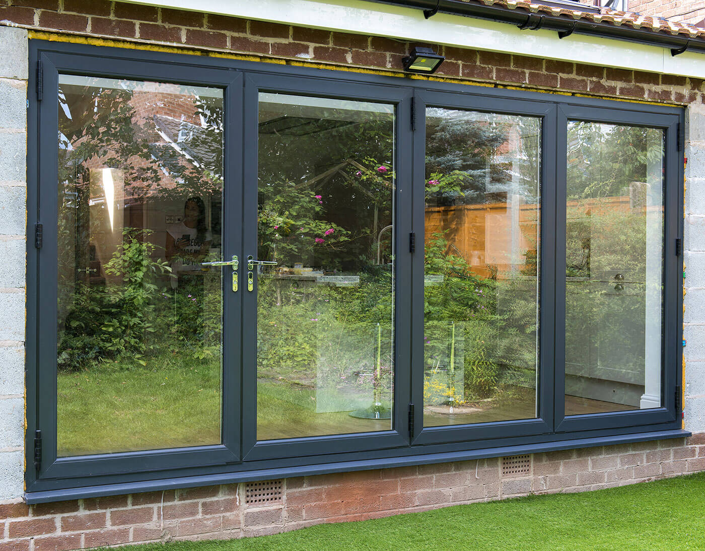 Bi-Fold Door Walton-on-Thames