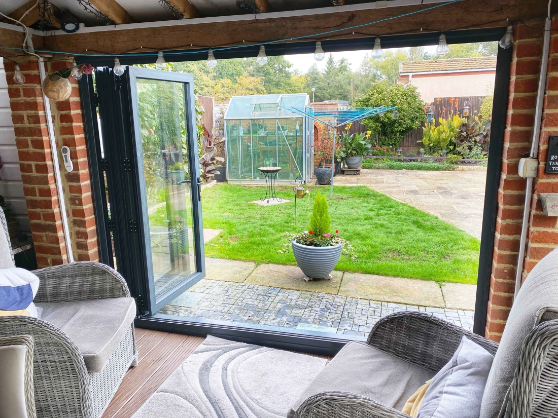 dual colour bifold doors